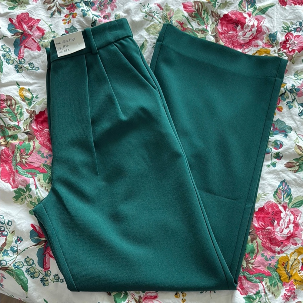 A&F Sloane Tailored Wide Leg Pant